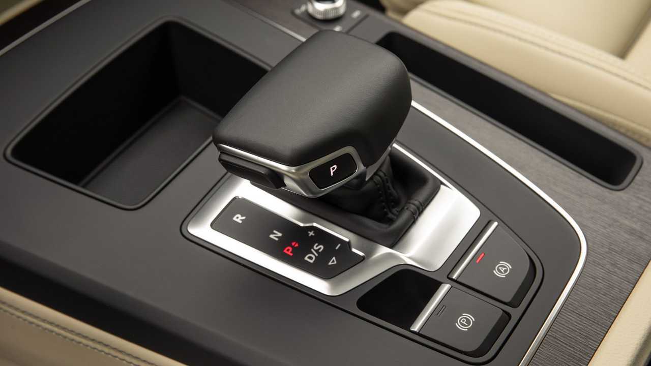 Audi Q5, трансмиссионный селектор