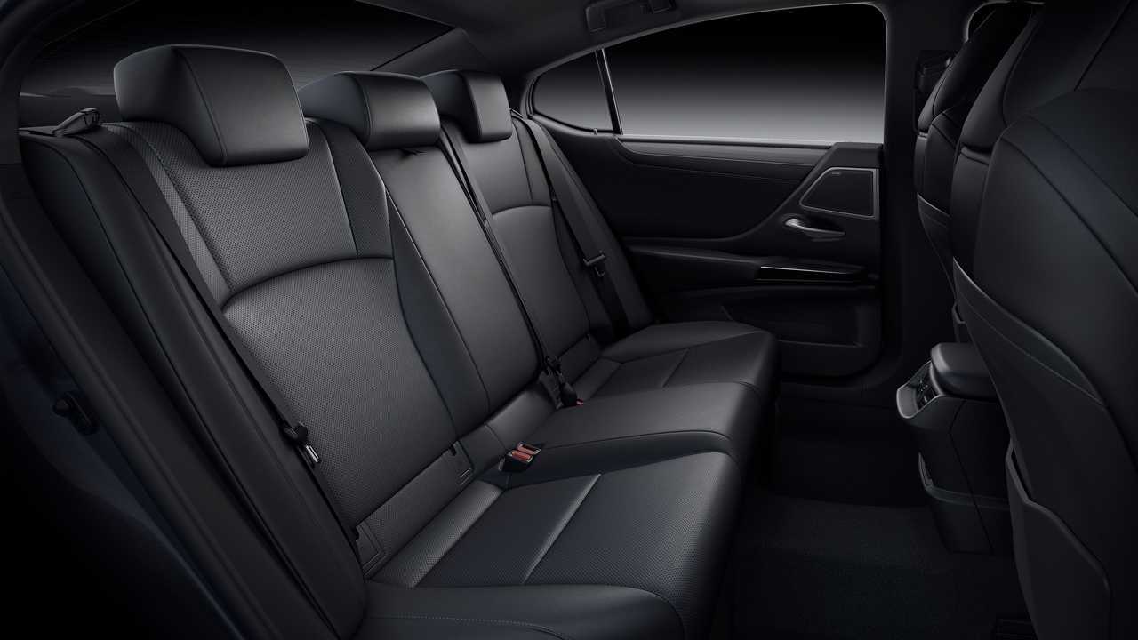 Lexus ES 2021