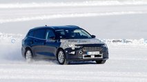 Ford Focus Active Makyaj Casus Fotoğraflar