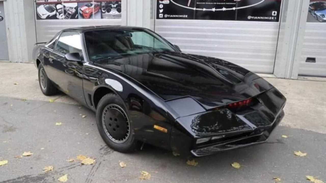 Kitt, l’auto del telefilm Supercar è in vendita all’asta