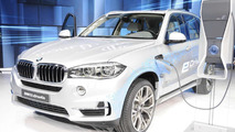 BMW X5 xDrive40e at Auto Shanghai 2015