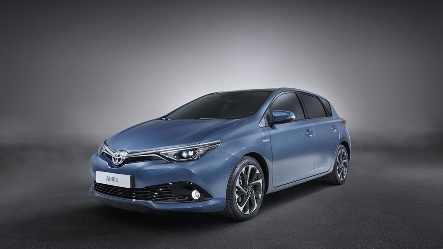Makyajlı 2015 Toyota Auris