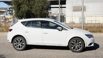2016 SEAT crossover mule spy photo
