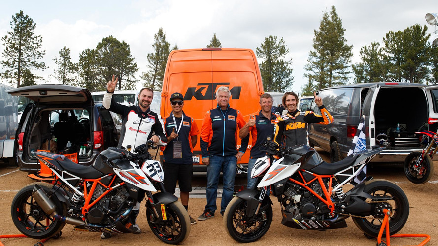KTM 1290 Super Duke R Pikes Peak