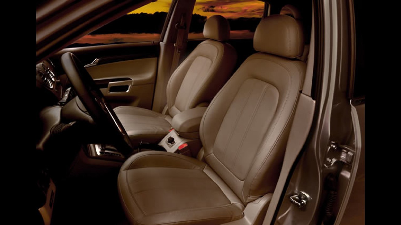 Chevrolet Captiva Ecotec 2010 ganha bancos de couro e mais itens de série