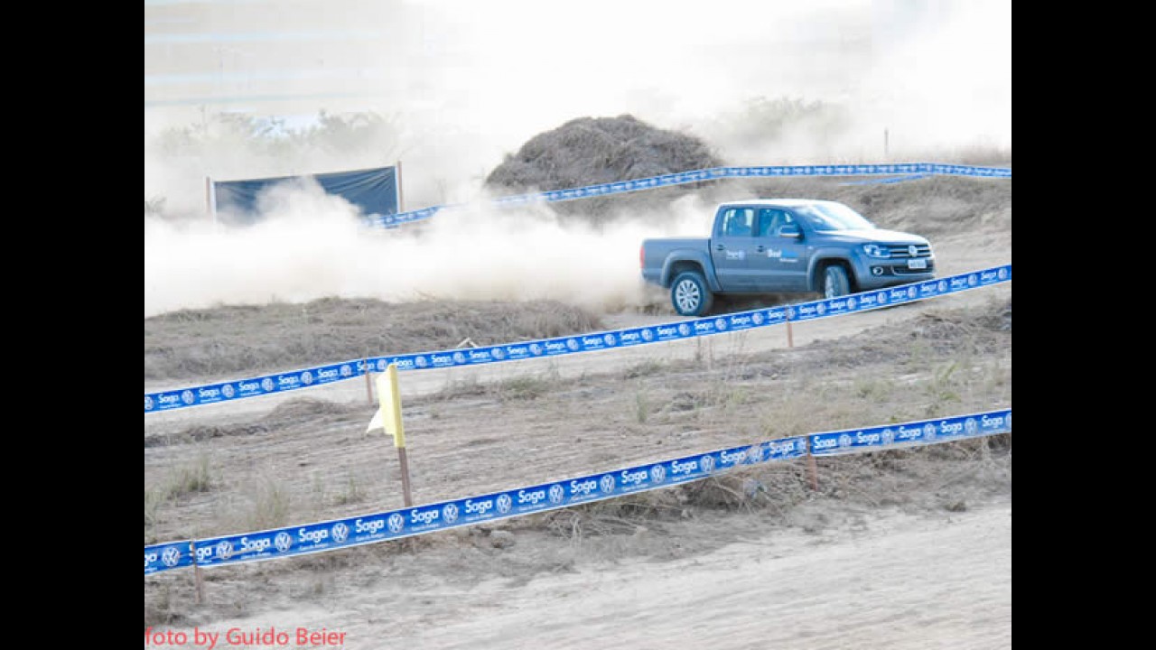 Leitor testa a VW Amarok em circuito Off-Road e conta as impressões - Veja fotos