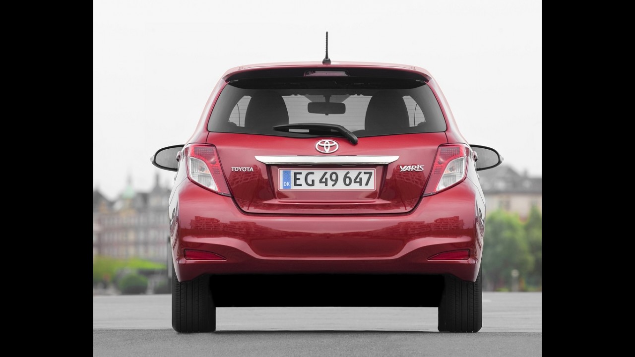 Toyota chama 185 mil no mundo para reparar falha na direção