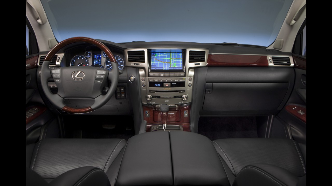 Salão de Detroit: Lexus apresenta jipão de LX570 2012