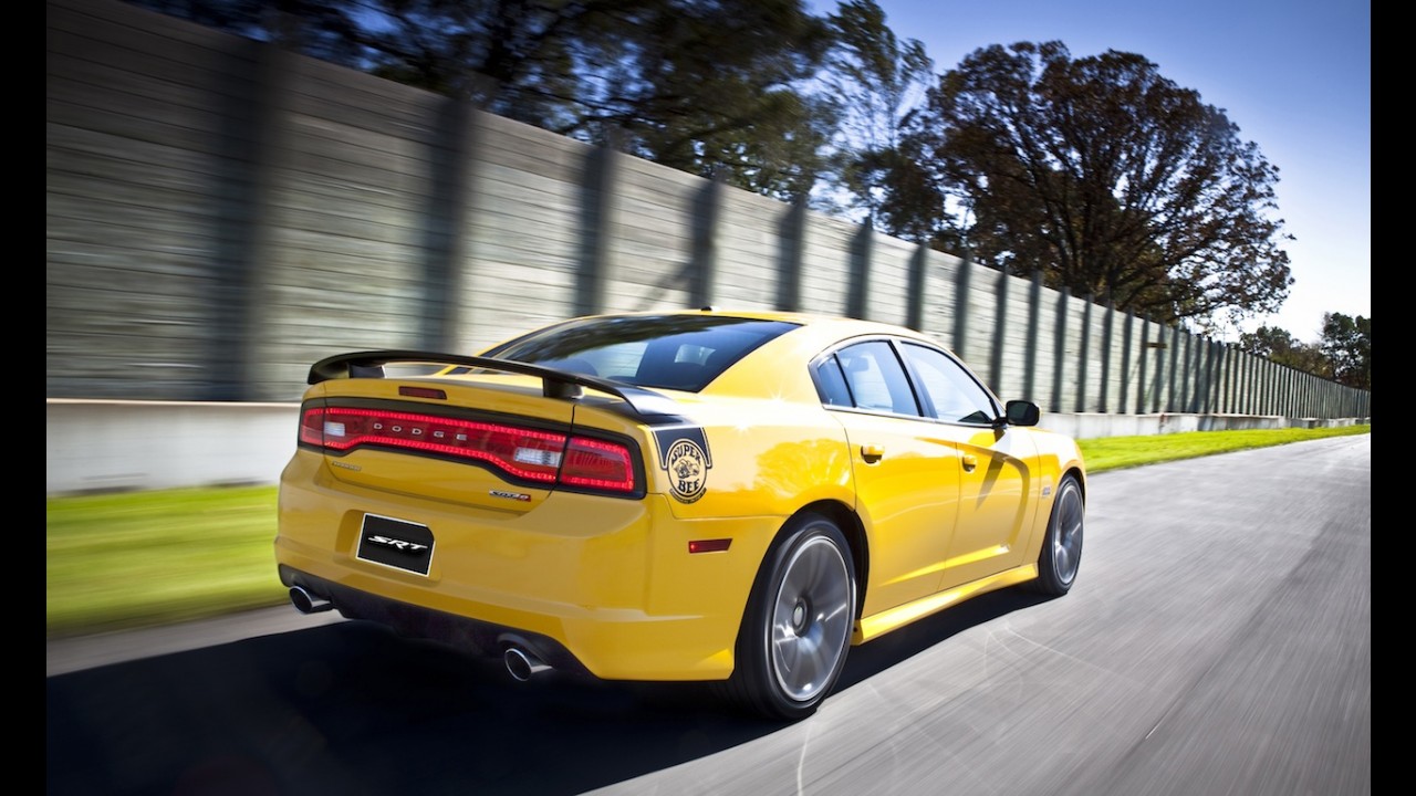 Los Angeles: Dodge apresentará edições especiais para esportivos Challenger e Charger