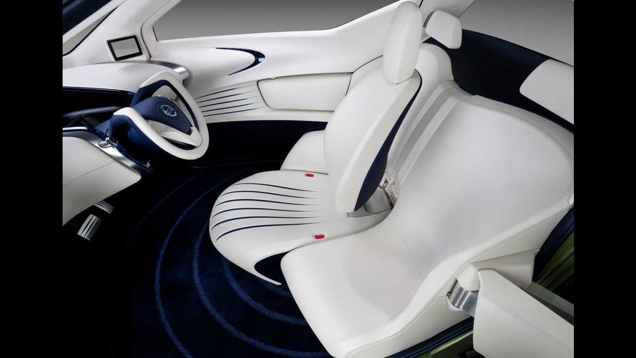 Elétrico recheado de tecnologia: Nissan apresentará o PIVO 3 no Salão de Tóquio