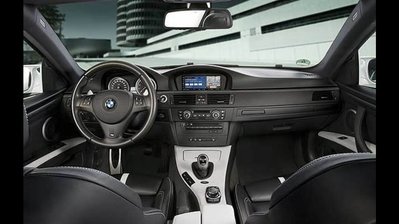 BMW M3 Edition Models - Versão limitada mantém motor V8 e traz pequenas novidades