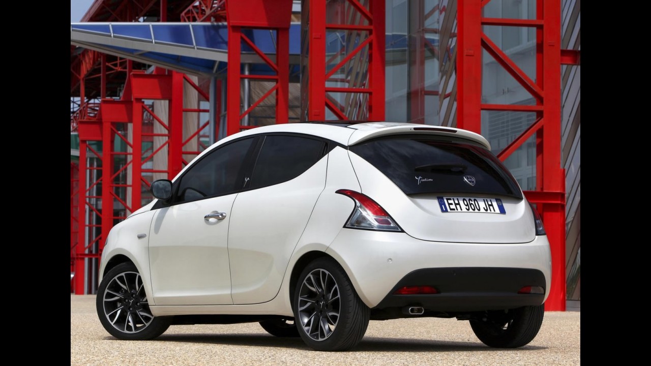Lancia é esquecida nos planos da FCA e deve seguir apenas com o Ypsilon