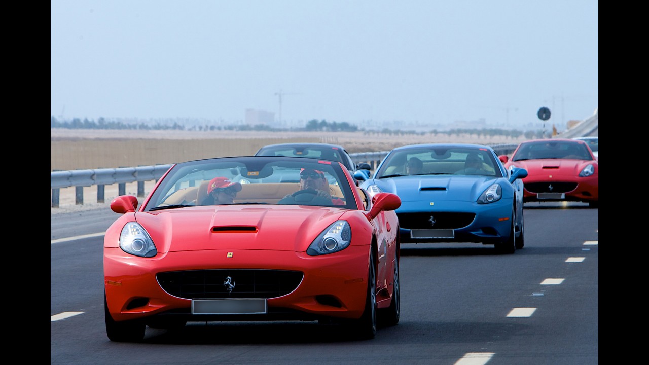 Ferrari é eleita marca mais poderosa do mundo