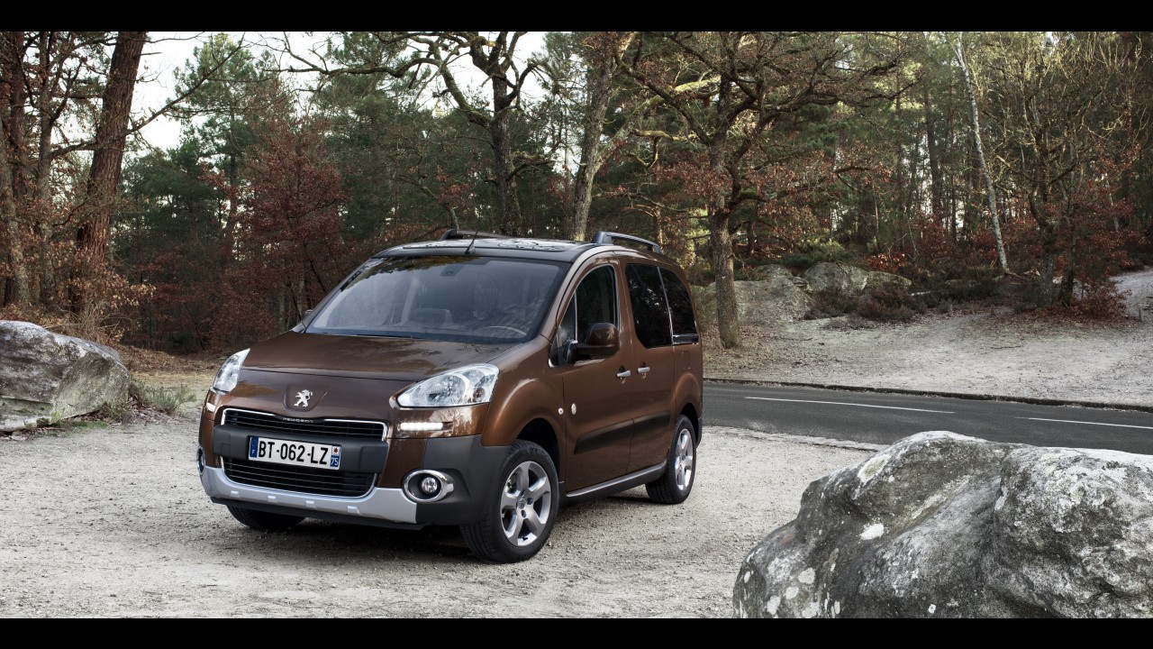 Peugeot apresentará reestilização dos modelos Partner e Partner Tepee no Salão de Genebra
