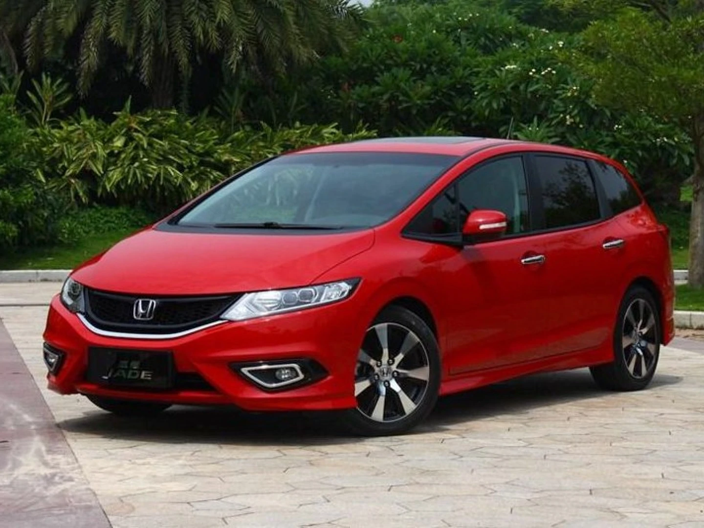 Honda Jade: versátil e esportiva, MPV do Civic é revelada na China