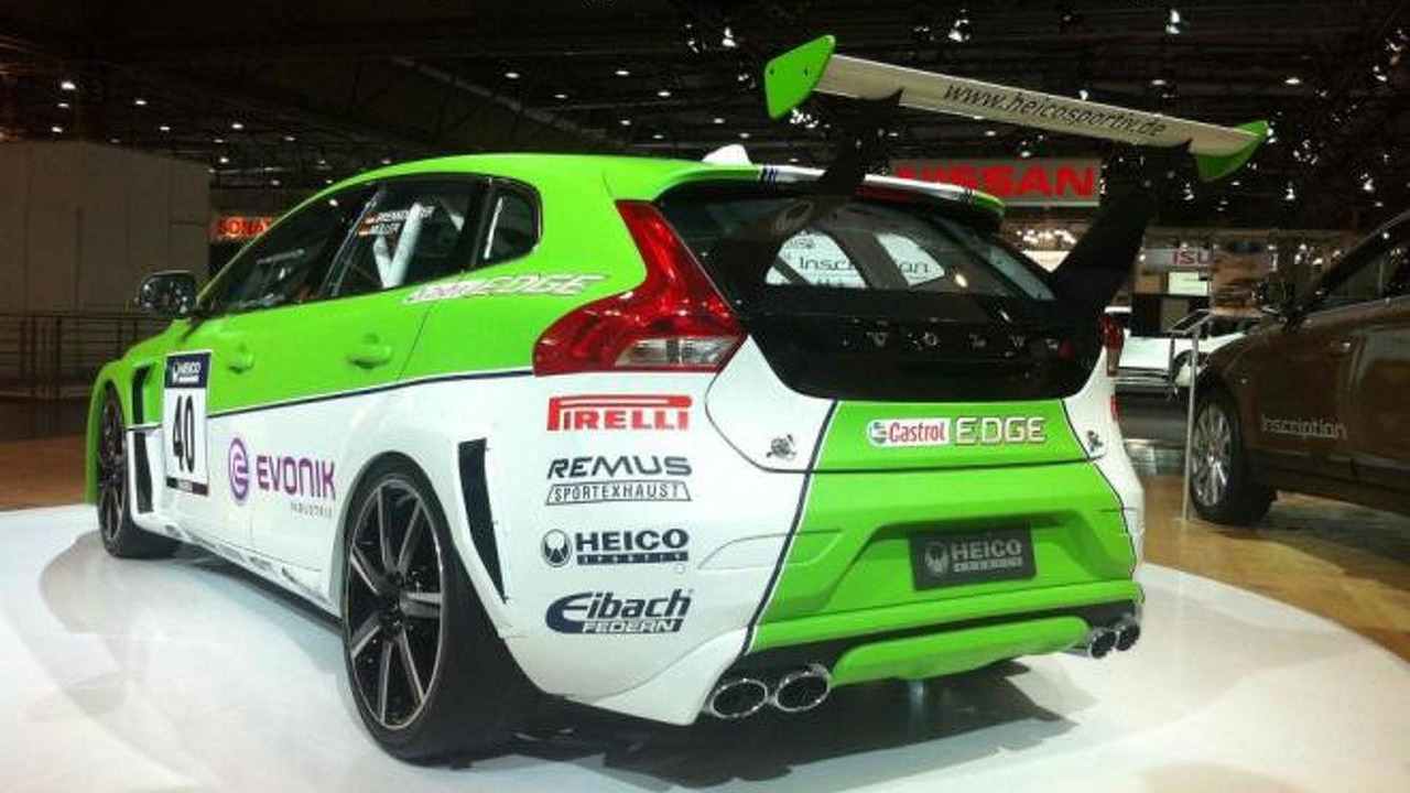 Volvo V40 bio-diesel racecar from Heico Sportiv revealed
