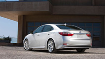 2013 Lexus ES 300h 04.4.2012