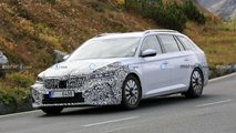 2023 Skoda Superb test mule spy photo