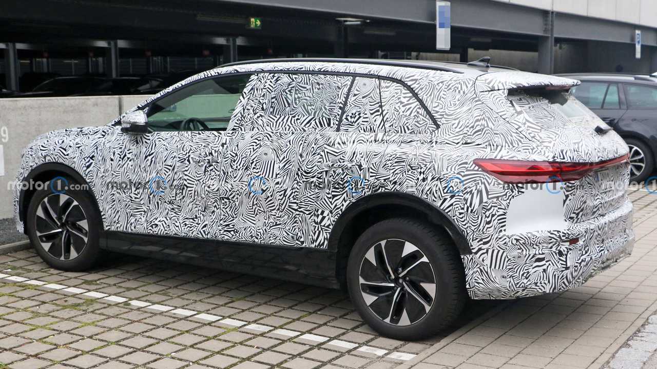 Шпионские фото электрокроссовера Audi для Китая, экстерьер