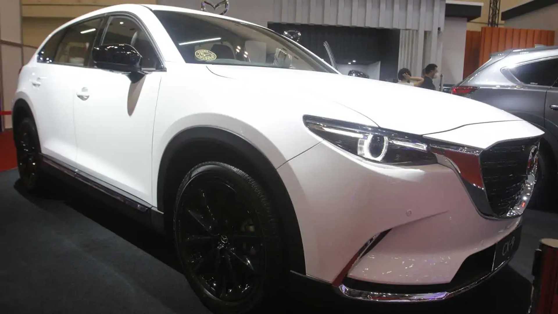 Tipis, Ini Perbedaan Mazda CX9 dan Mazda CX8, Silakan Dipilih