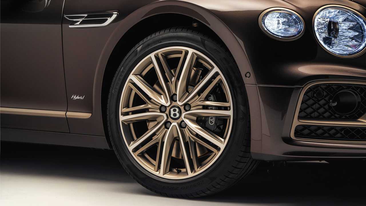 Bentley Flying Spur Hybrid, ecco l'esclusiva Odyssean Edition