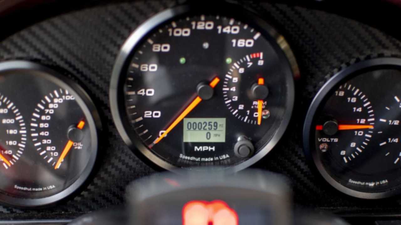 La Suzuki Vitara del 1996 con motore V6 della Chevrolet Camaro
