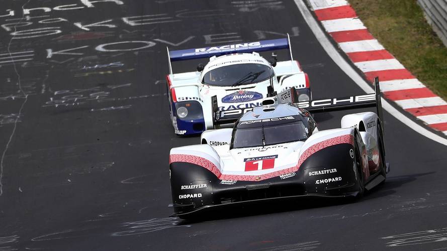 Porsche 919 Evo e 956 al Nurburgring Foto