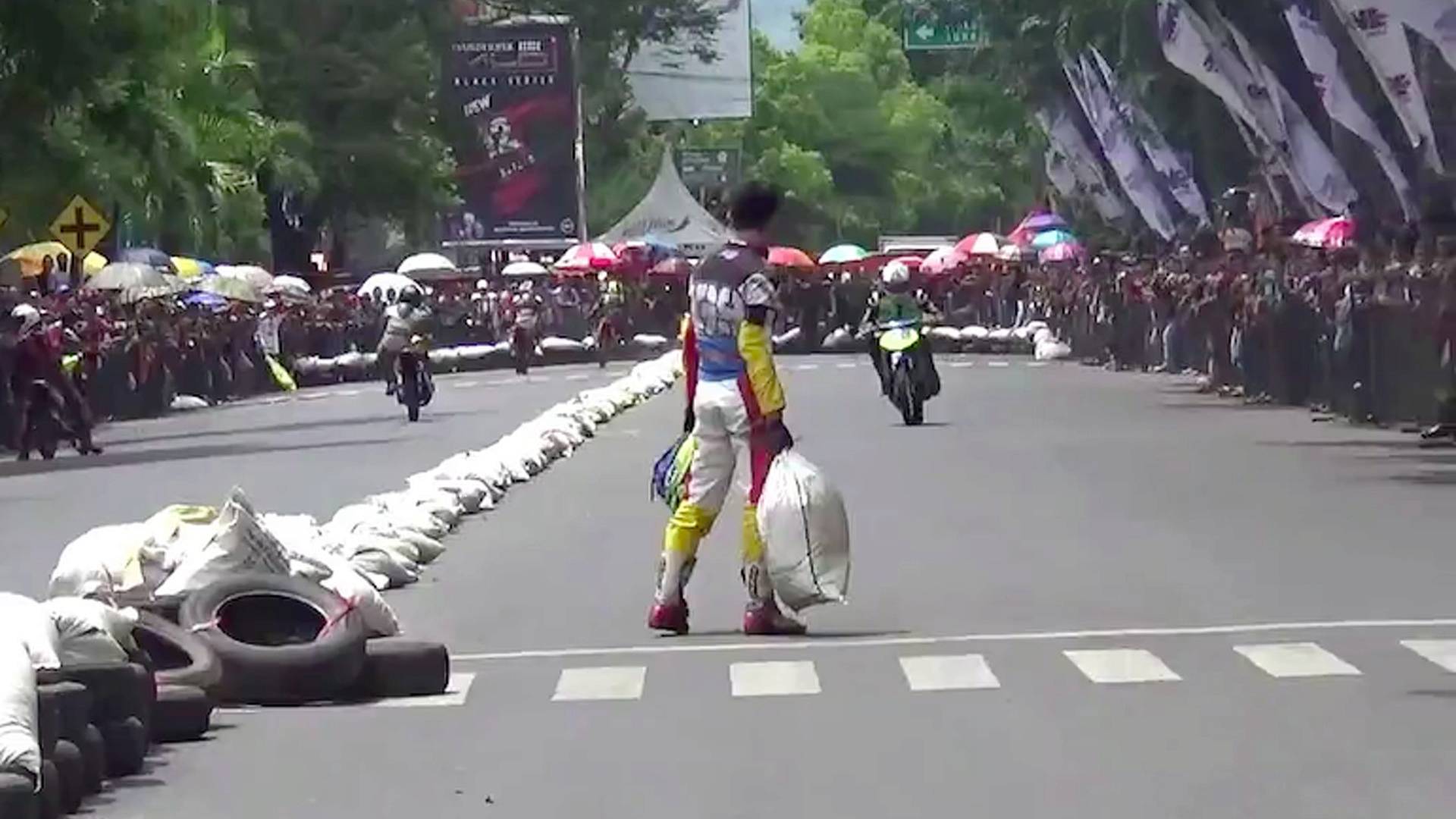 Indonesian Scooter Race Takes Unexpected Turn