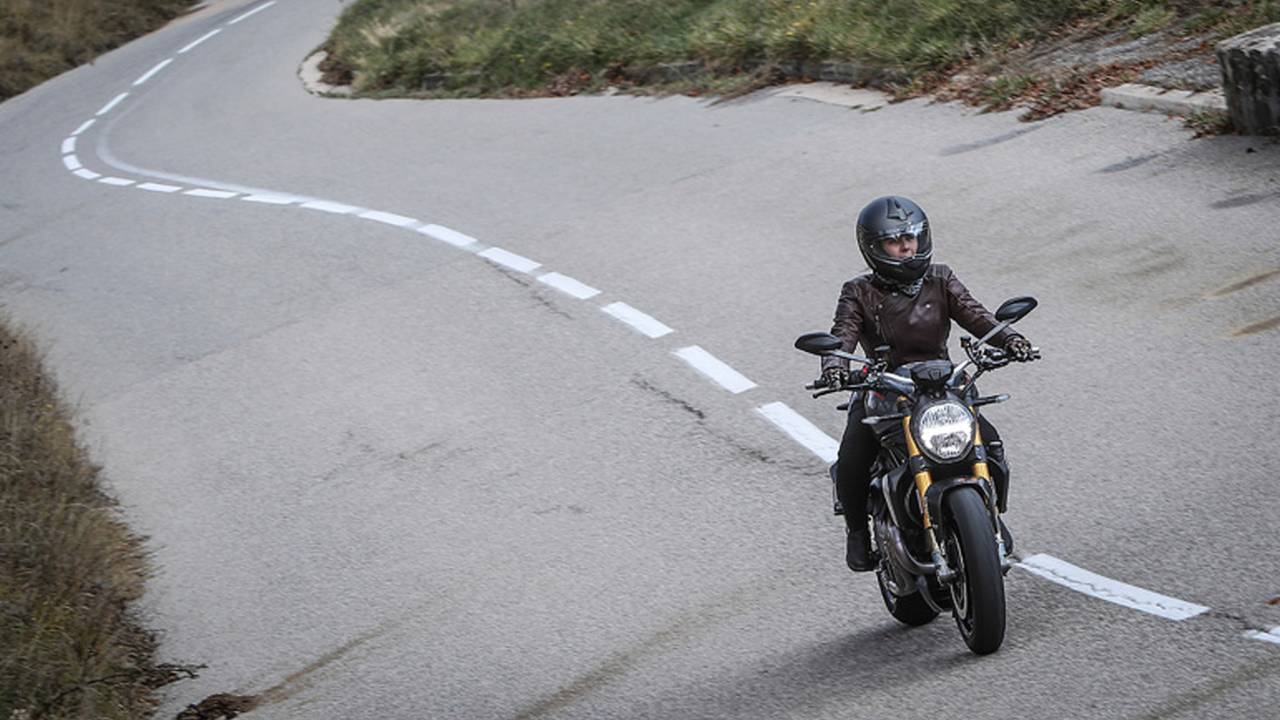 2017 Ducati Monster 1200 S – First Ride