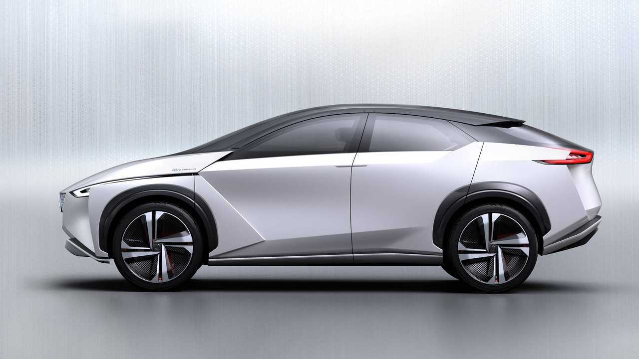 The Nissan IMx is an all-electric crossover concept vehicle offering fully autonomous operation and a driving range of more than 600 kilometers.