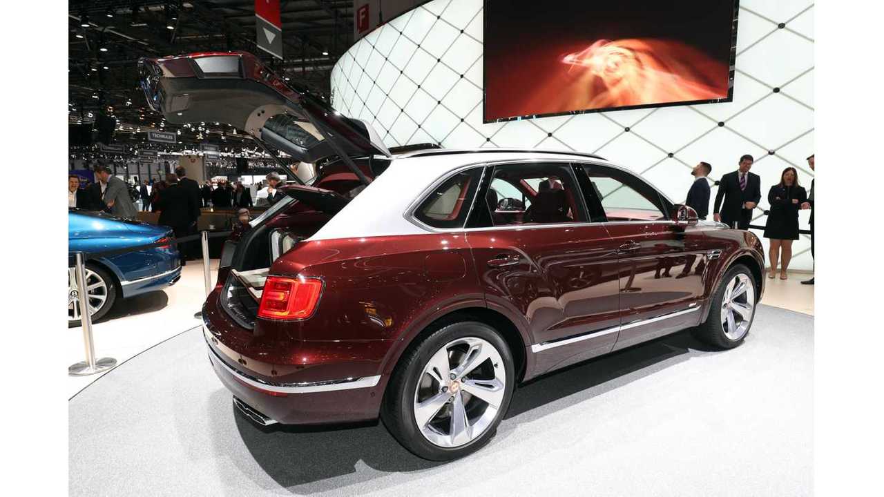 Bentley Bentayga Hybrid (plug-in hybrid)
