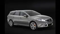 James Bond fährt Ford