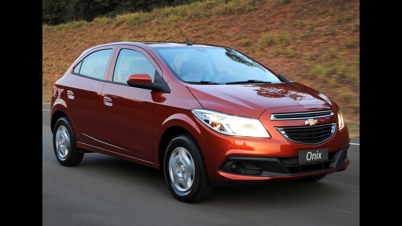 Parcial de janeiro: Renegade no top 5, up! à frente do Uno e Hilux dobrando S10