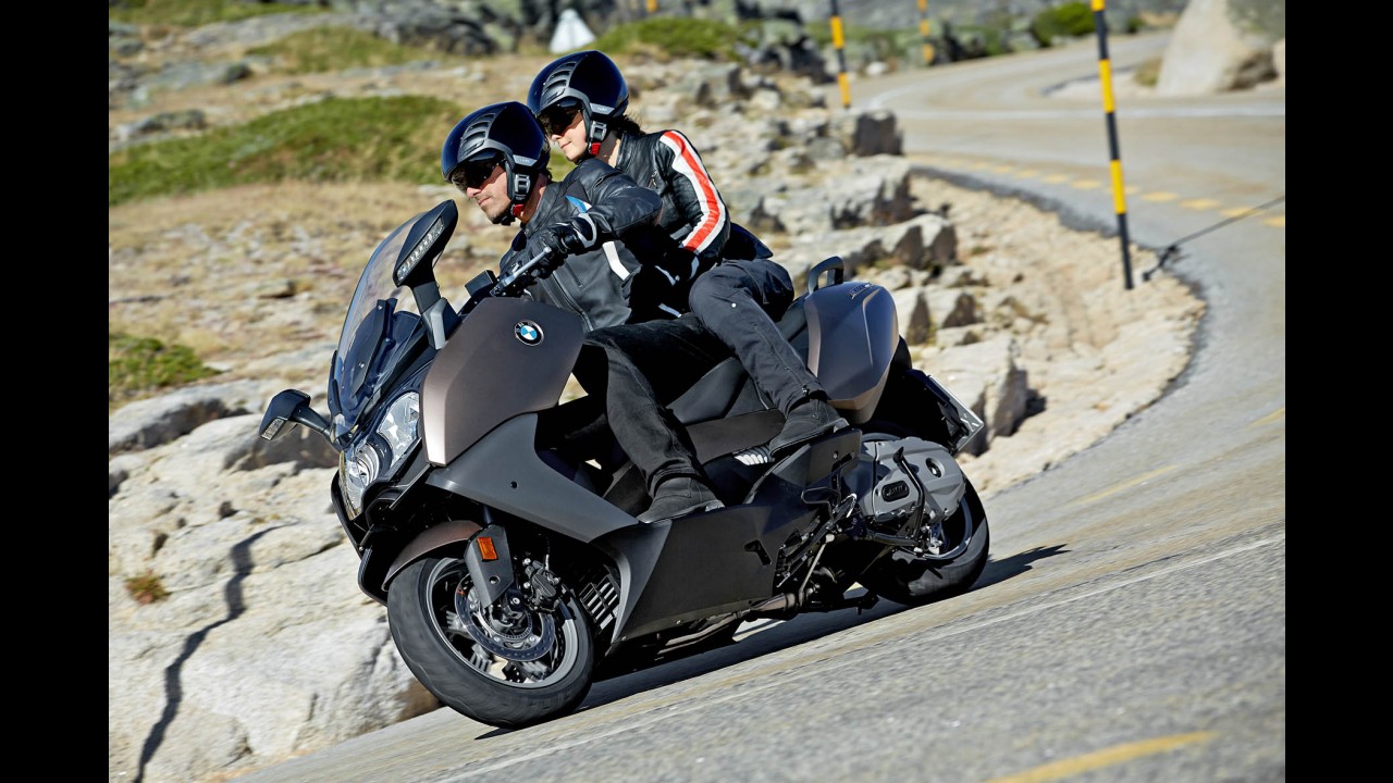 Novos scooters BMW C650 Sport e GT chegam ao Brasil em maio