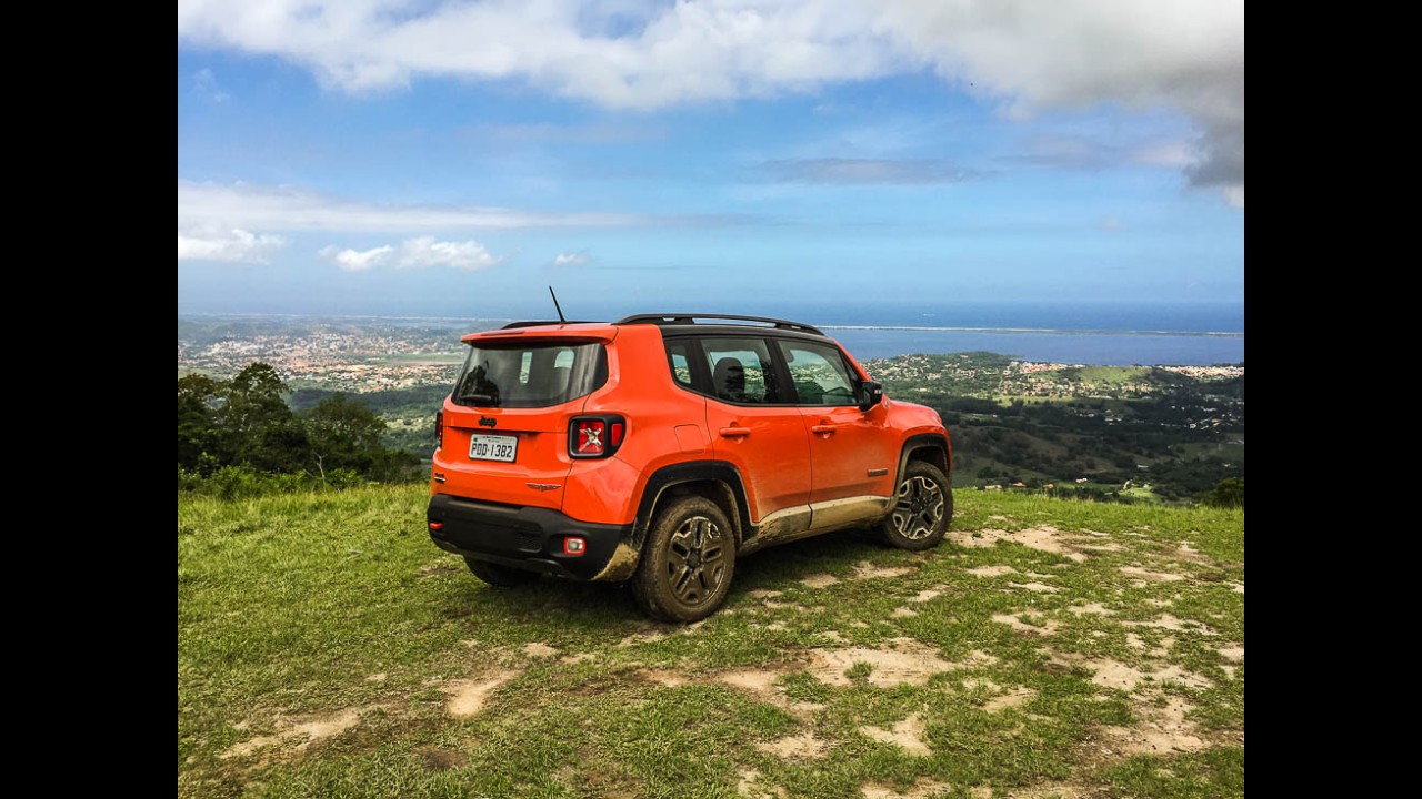 Teste CARPLACE: Renegade 4x4 encara pista e off-road em 1.000 km de viagem