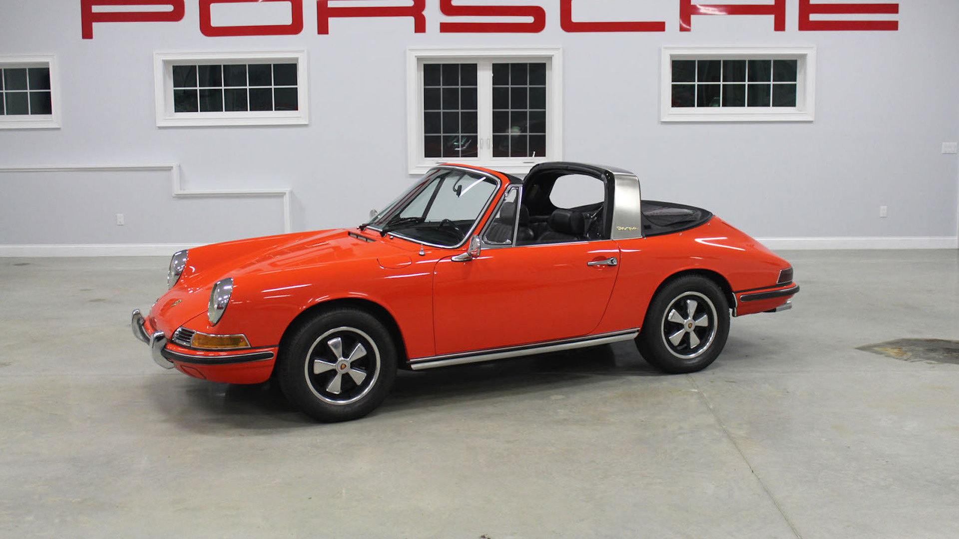 Porsche Auctions America Photos