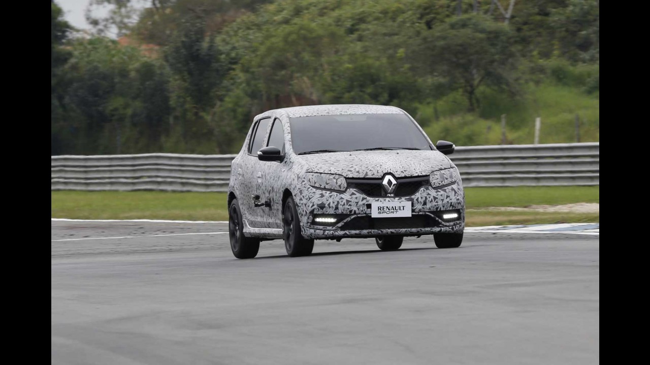 Este é o novo Renault Fluence GT2; estreia será dia 19