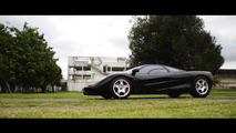 McLaren F1, Bugatti Veyron in Clash of the Titans