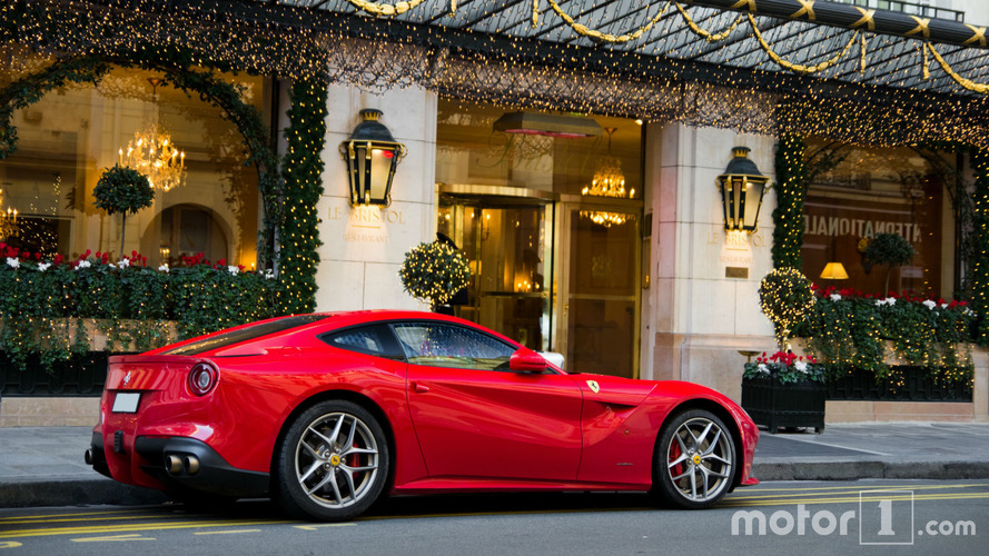 KVC hypercars de Noël