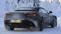 2018 Aston Martin DB11 Volante casus fotoğrafları