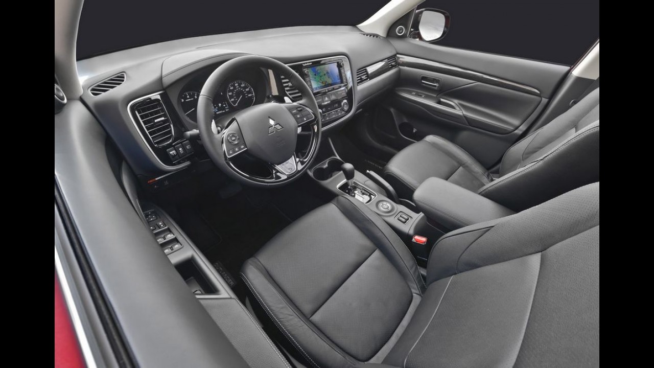 Novo Mitsubishi Outlander 2016 estreia visual "corrigido" - veja fotos
