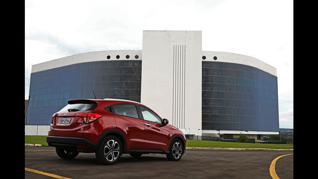 HR-V supera expectativas e fecha março como 3º SUV mais vendido