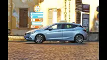 Opel Astra, perde peso ma guadagna in tutto