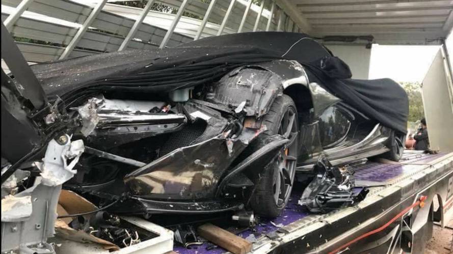 McLaren P1 Crash