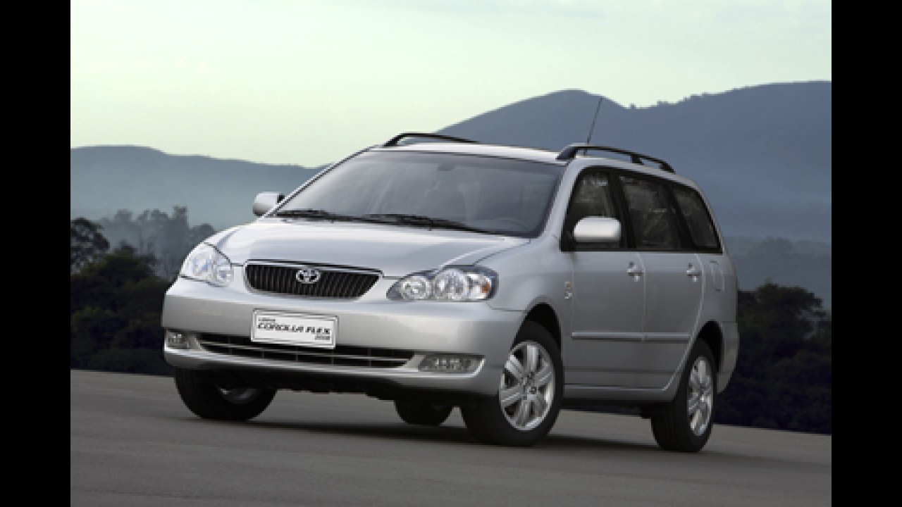 Toyota lança Corolla Flex