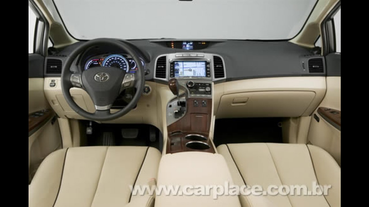 Salão de Detroit 2008: Toyota apresenta SUV de luxo Venza