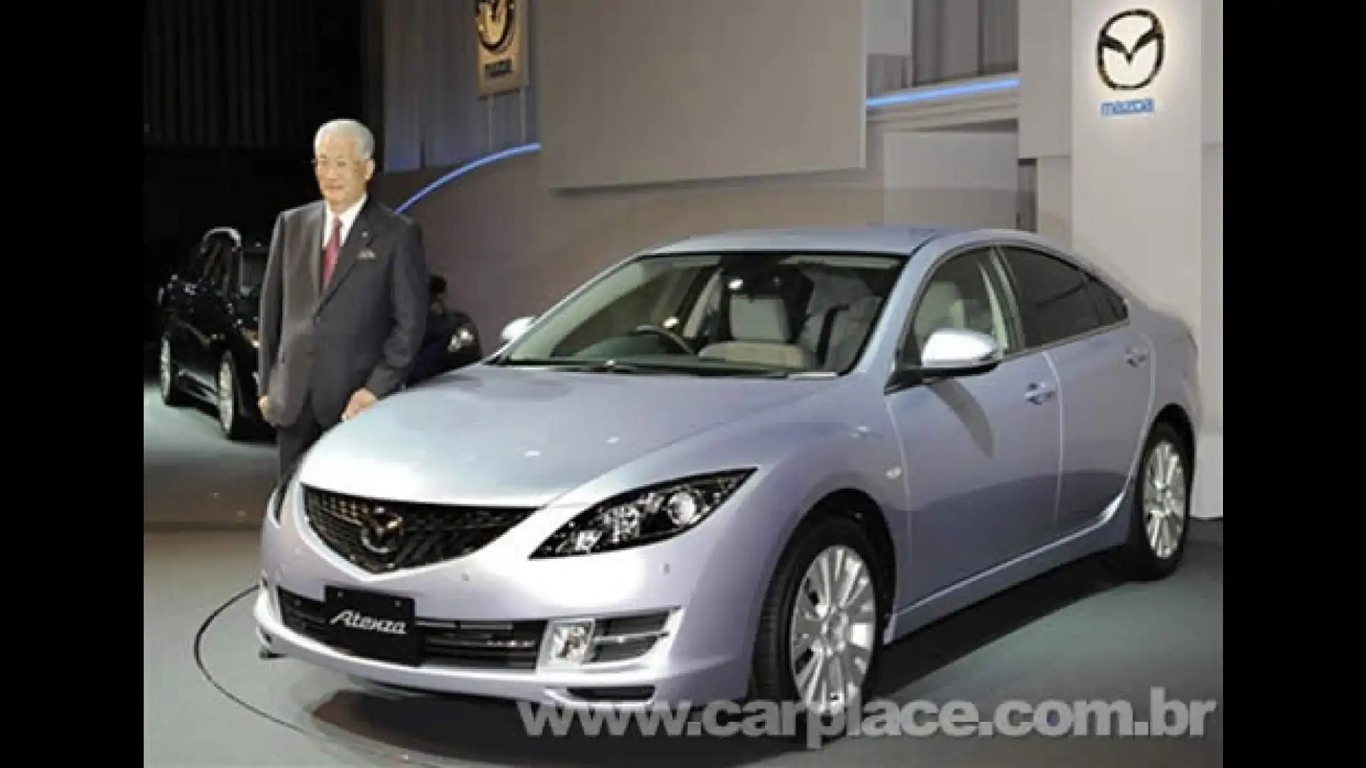 Novo Mazda Atenza é lançado no Japão Novo Mazda Atenza é lançado no Japão