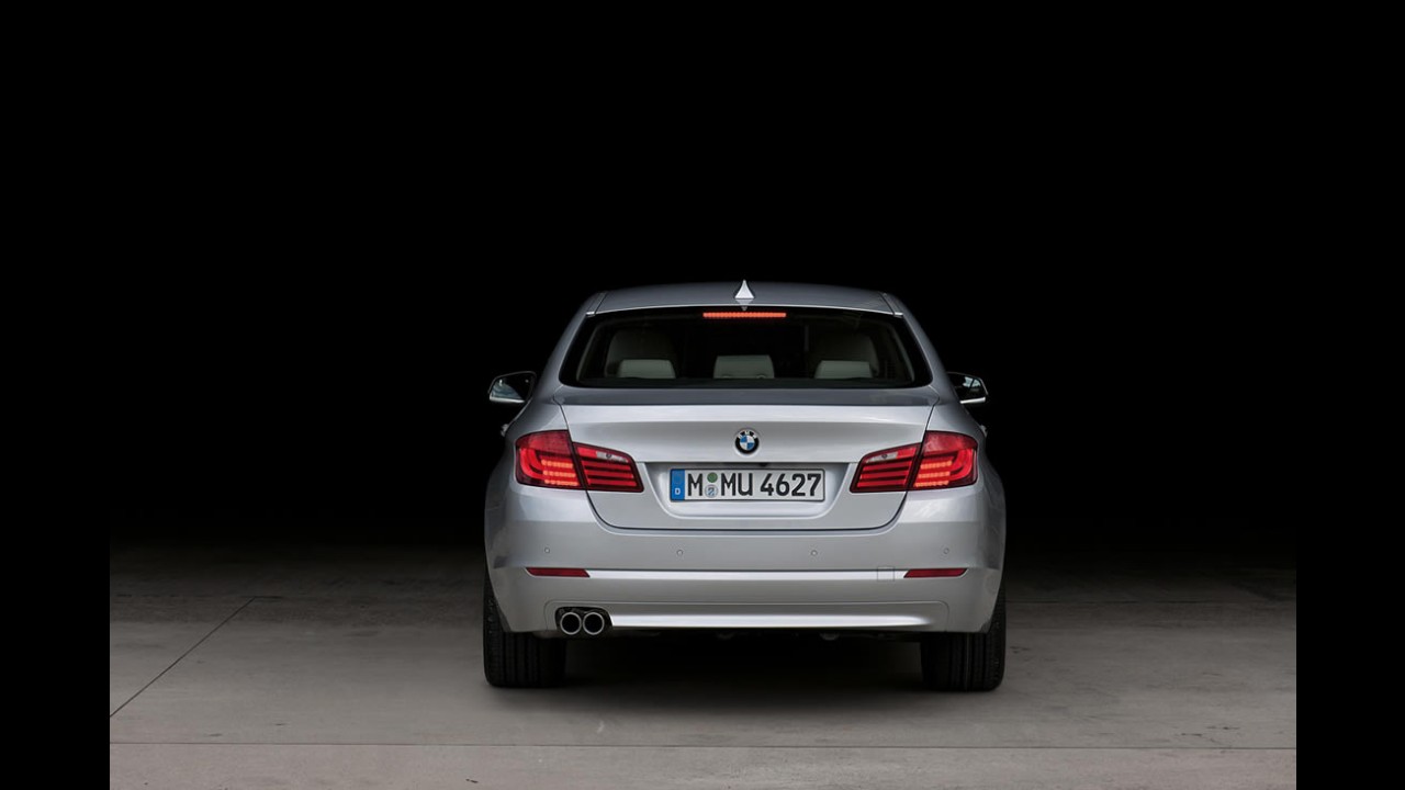 Novo BMW Série 5 é revelado oficialmente - Veja galeria de fotos em alta resolução
