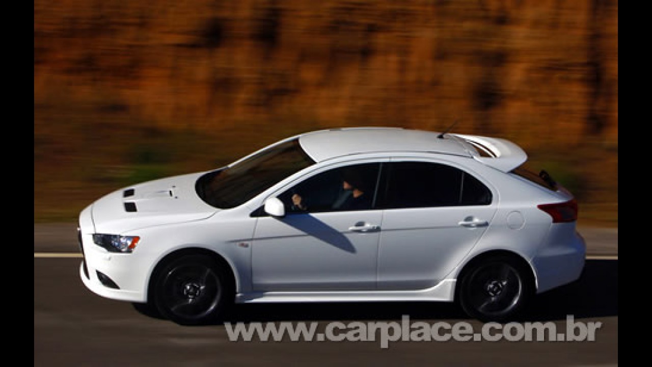 Mitsubishi irá apresentar o novo Lancer Sportback no Salão de Paris