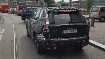Gözetlenen yeni Volvo XC60 izlenimleri
